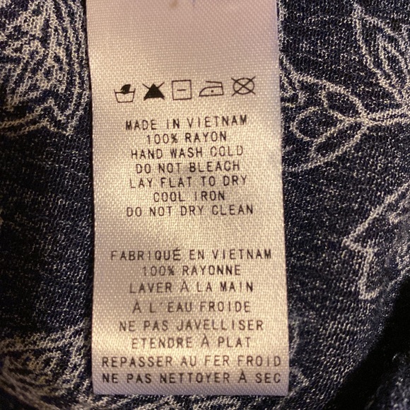 Paper Crane Navy and White Paisley Blouse - Picture 4 of 8